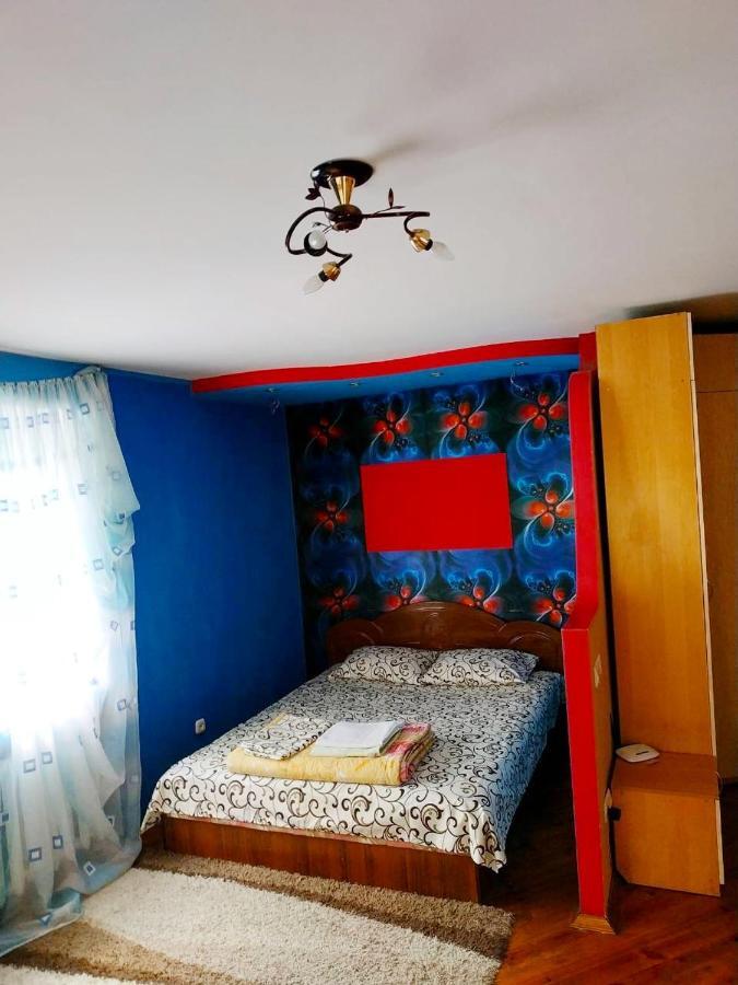 Ferienwohnung "Центр Ж/Д" Riwne Exterior foto